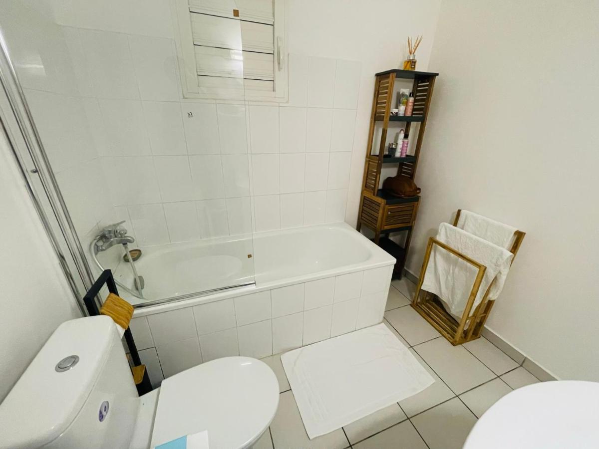 Appartement Cosy - Entre Nature Et Plages De Reve Le Gosier  Exterior photo